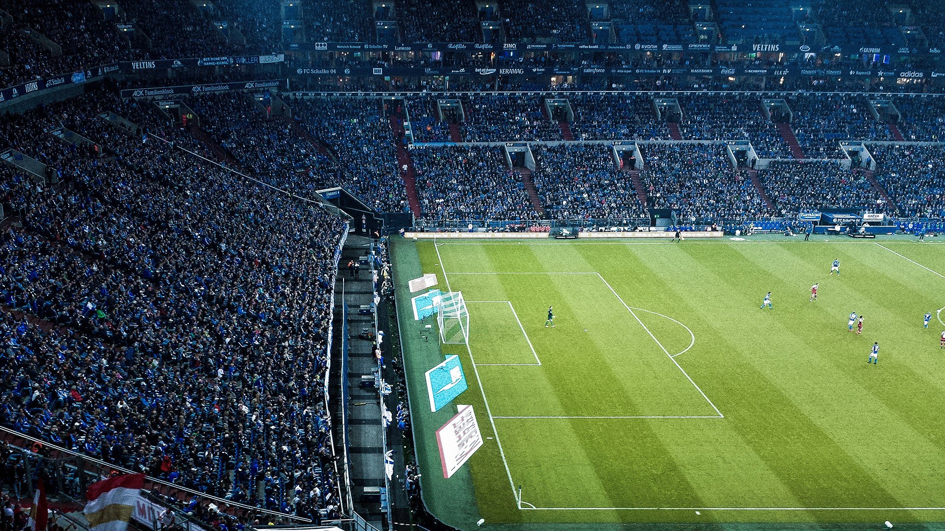 钢铁防线!利物浦零封巴黎圣日耳曼,门将成全场守护神,门神护佑!利物浦零封巴黎圣日耳曼